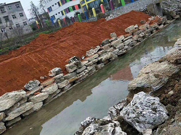 别墅驳岸工程